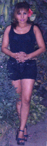 Date this exotic Honduras girl Reina from Yoro N3401