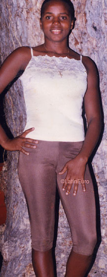 Date this charming Jamaica girl Sonia from  N3507