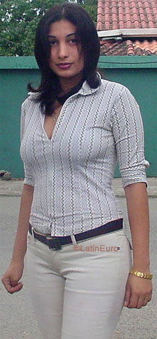 Date this cute Honduras girl Dania from San Pedro Sula N3565