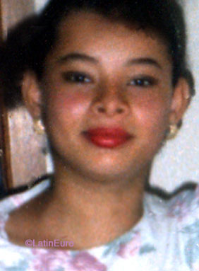 Date this fun Honduras girl Claris from  N3566