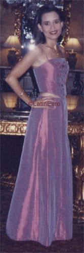 Date this voluptuous Honduras girl Denia from San Pedro Sula N3568