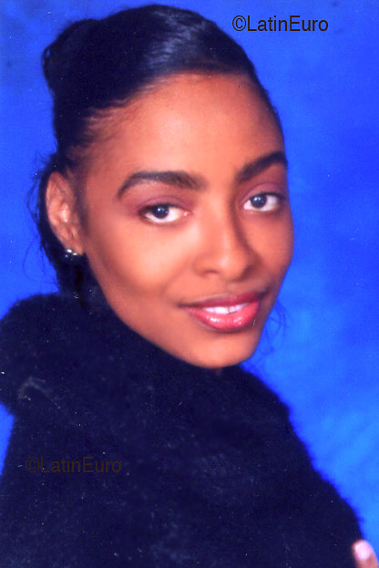 Date this exotic Jamaica girl Renay from  N481