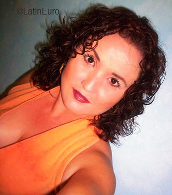 Date this funny Mexico girl Goretty from Leon N569