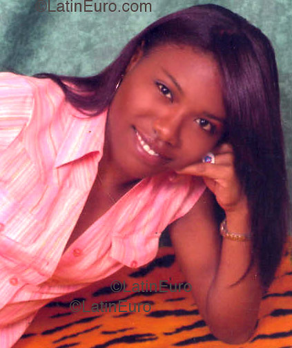 Date this stunning Any Country girl Marlenis from  N630