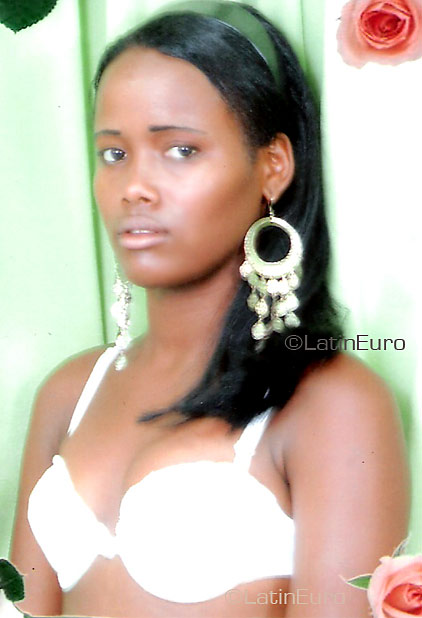 Date this young Dominican Republic girl Karen from  N797
