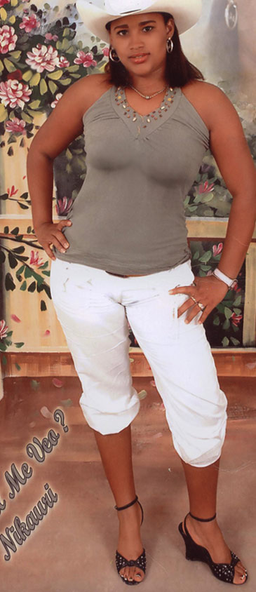 Date this passionate Dominican Republic girl Nicauris from  N821