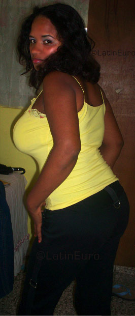 Date this charming Dominican Republic girl Florangel from Santiago N845