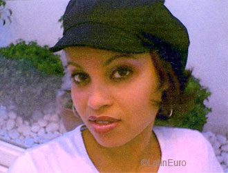 Date this delightful Brazil girl Emanuele from SAO PAULO B6215