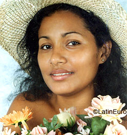 Date this foxy Brazil girl Rejane from JABOATAO B6268