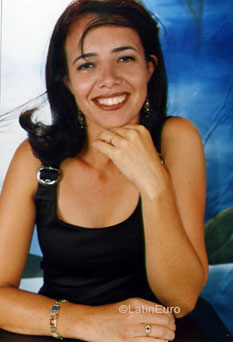 Date this tall Brazil girl Leia from UBERLANDIA B6732