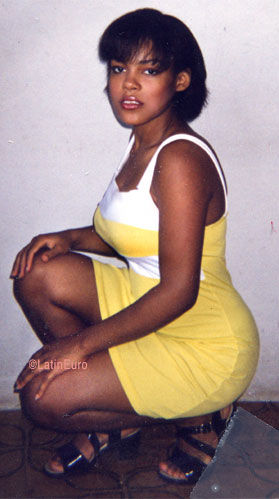 Date this pretty Brazil girl Glilda from SALVADOR B7391