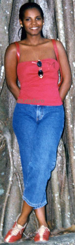 Date this pretty Brazil girl Aldir from RIO DE JANEIRO B7695