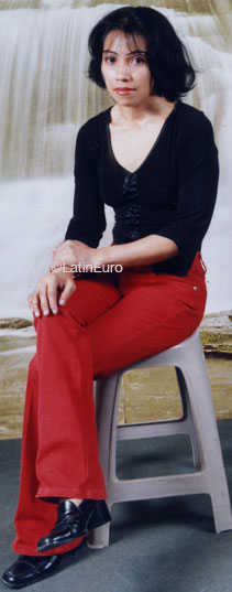 Date this charming Honduras girl Filomene from  N3182