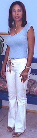 Date this attractive Any Country girl Johanny from  N3200