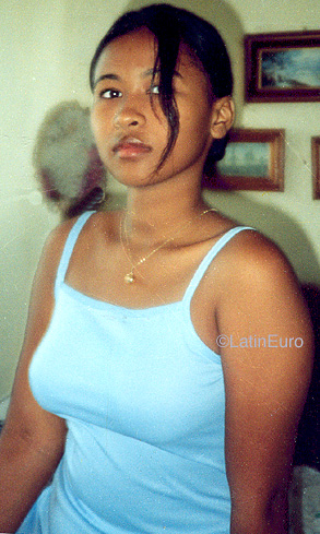 Date this lovely Any Country girl Liane from  N3882