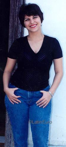 Date this tall Honduras girl Ibesya from San Pedro Sula N3858