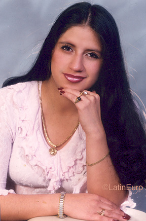 Date this gorgeous Colombia girl Yudy from Bogota C12