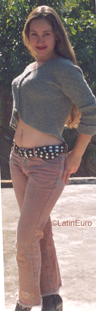 Date this good-looking Brazil girl Andreia from CAIEIRAS B9869