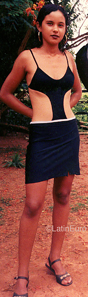 Date this beautiful Brazil girl Luzemir from XAPURI B9953