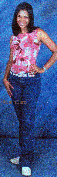 Date this pretty Dominican Republic girl Gladys from San Francisco de Macoris N3790