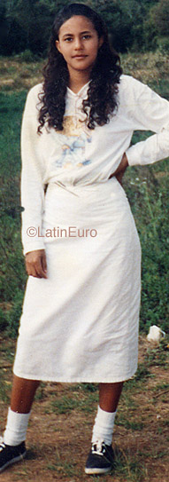 Date this passionate Brazil girl Marica from CACERES B9720