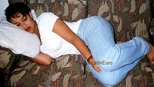 Date this charming Brazil girl Elisangela from RIBEIRAO B9656