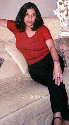 Date this delightful Brazil girl Ilse from SAO PAULO B9716