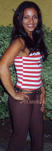 Date this charming Brazil girl Amara from SAO PAULO B9556