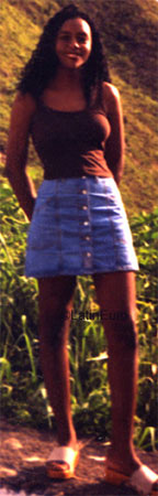 Date this charming Brazil girl Helia from ANASTACIO B9603