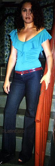 Date this stunning Brazil girl Iraeide from BRASILIA B9605