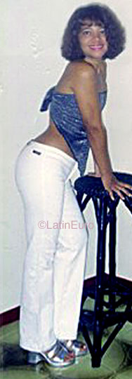 Date this athletic Brazil girl Rita from BARBOSA B9464