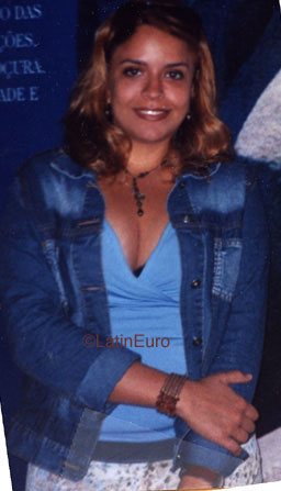 Date this gorgeous Brazil girl Aiane from SAO JOSE DO RIO PRETO B9340