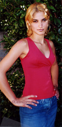 Date this passionate Brazil girl Betania from CACHOEIRO DE ITAPEMIRIM B9327