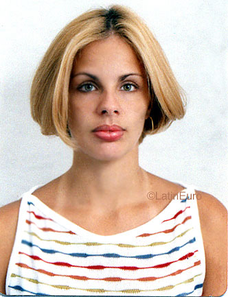 Date this voluptuous Brazil girl Luciana from PLANALTO B9366