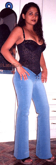 Date this beautiful Brazil girl Sonia from MANAUS B9346