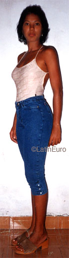 Date this pretty Brazil girl Ana from DUQUE DE CAXIAS B9027