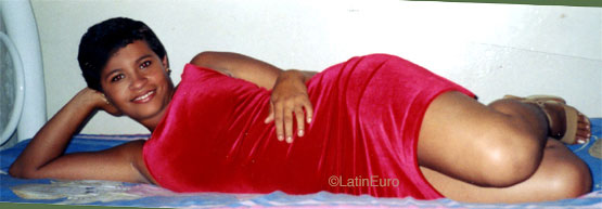 Date this hard body Brazil girl Elizangela from CONTAGEM B9026