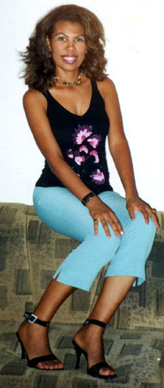 Date this athletic Brazil girl Elizangela from GUARAPARI B9059