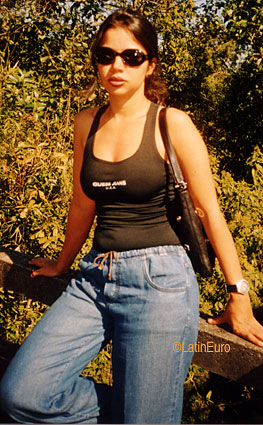 Date this attractive Brazil girl Ana from BELEM B8948