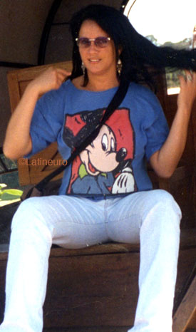 Date this lovely Brazil girl Ana from SANTANA B9001