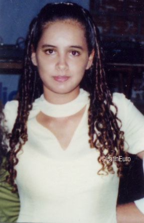 Date this charming Brazil girl Cristine from IPOJUCA B8979