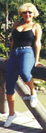 Date this good-looking Brazil girl Lucia from  B8971