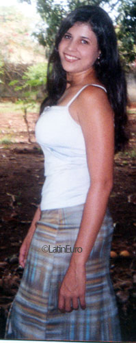 Date this good-looking Brazil girl Clecia from CATARINA B8853