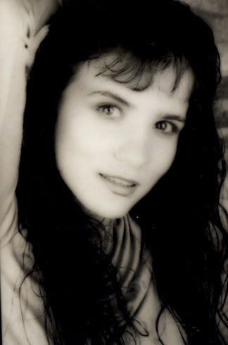 Date this gorgeous Brazil girl Rosemiery from CACOAL B8914