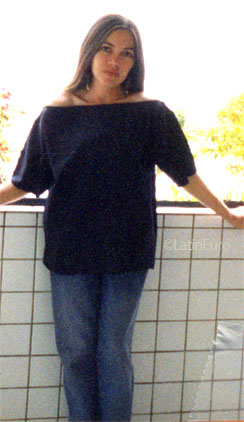 Date this nice looking Brazil girl Wellia from JOAO PESSOA B8810