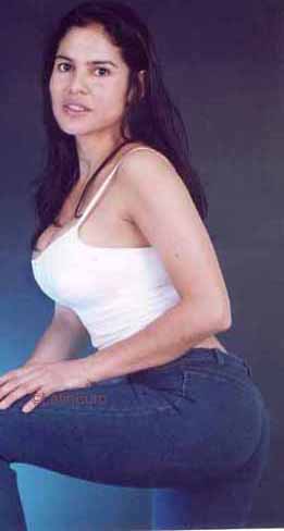 Date this hard body Colombia girl Lelia from Bogota C47