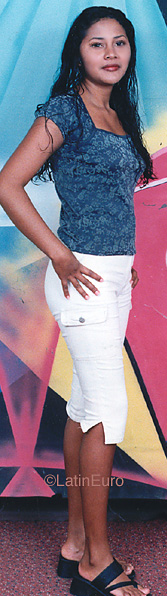 Date this nice looking Honduras girl Sindy from La Ceiba N3926