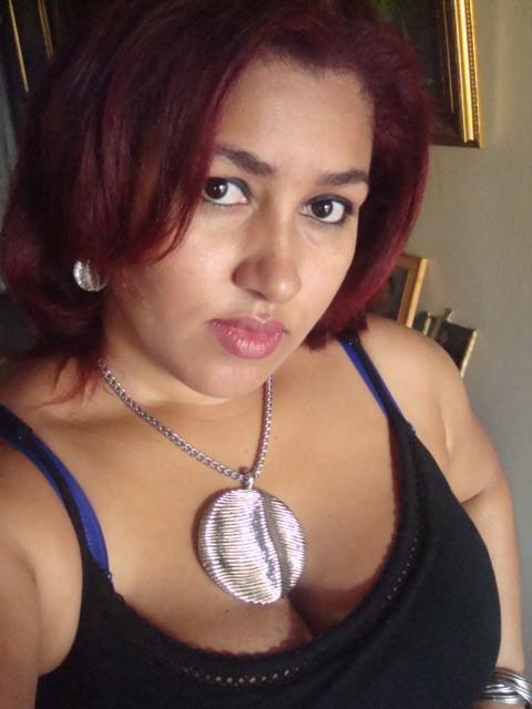 Date this voluptuous Dominican Republic girl Yoly from  DO4