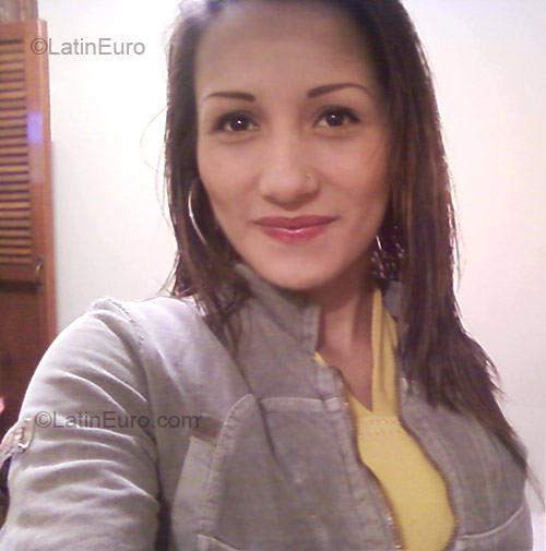 Date this exotic Colombia girl Luz Helena from Piedecuesta CO33