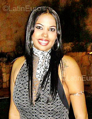 Date this athletic Brazil girl Jaqueline from Goiania BR78